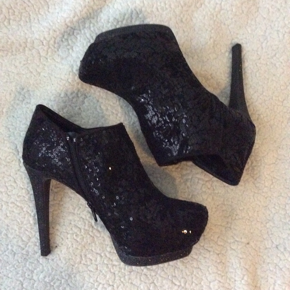 Glittery black high heel booties